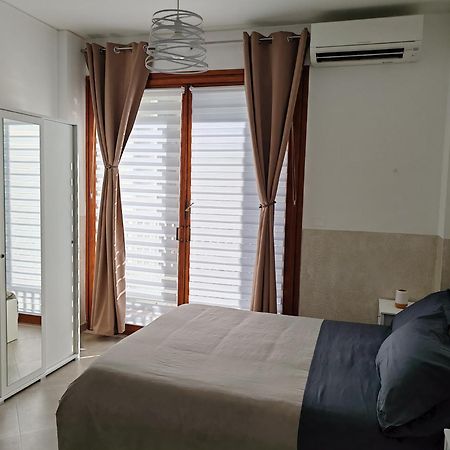 Apartamento Casalmare Sabina Ventimiglia Exterior foto